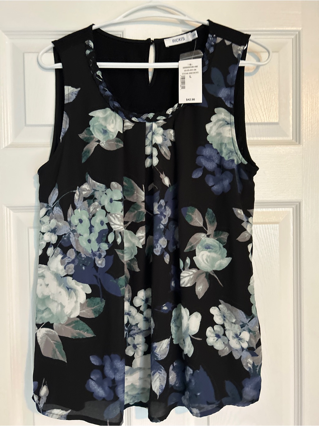 Ricki's Black Floral Sleeveless Camisole - Blue & Aqua Floral